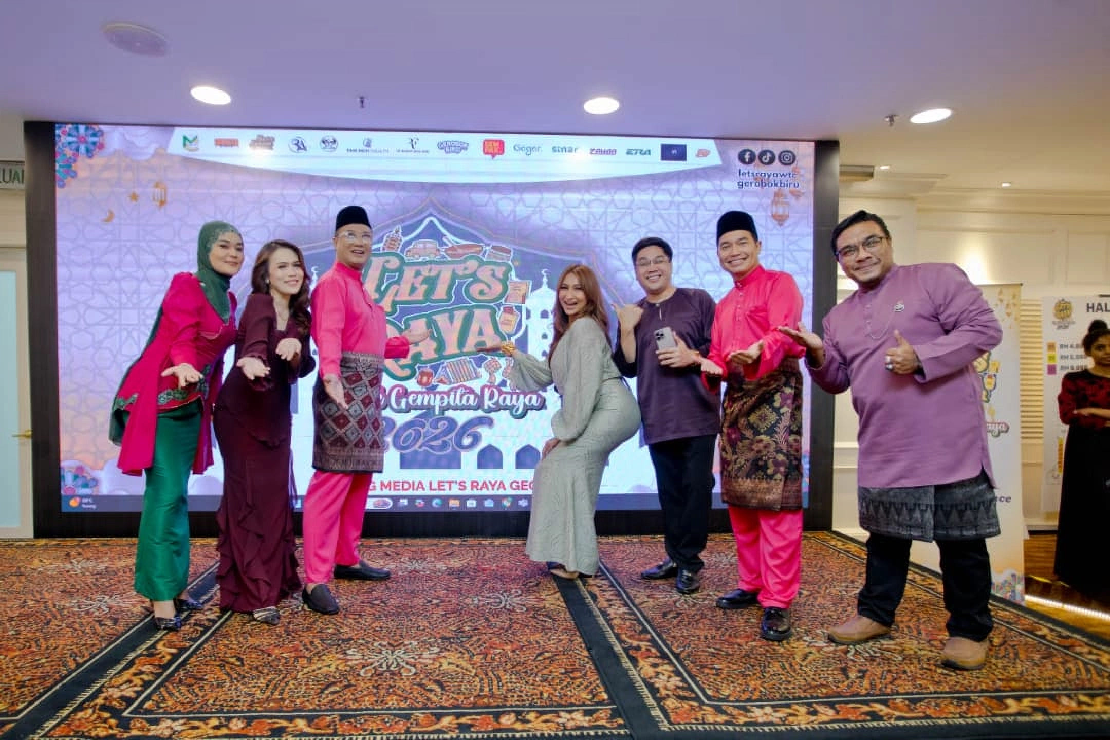 Maraton Raya 88 Jam! WTC KL Bakal ‘Banjir’ Dengan Selebriti & Hujan Duit Mac Ini Maraton Raya 88 Jam! WTC KL Bakal ‘Banjir’ Dengan Selebriti & Hujan Duit Mac Ini