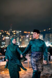 Ernie Zakri & Syamel Bawa 'Vibe' Raya Moden ke Hong Kong Menerusi Single Baharu Suasana Raya