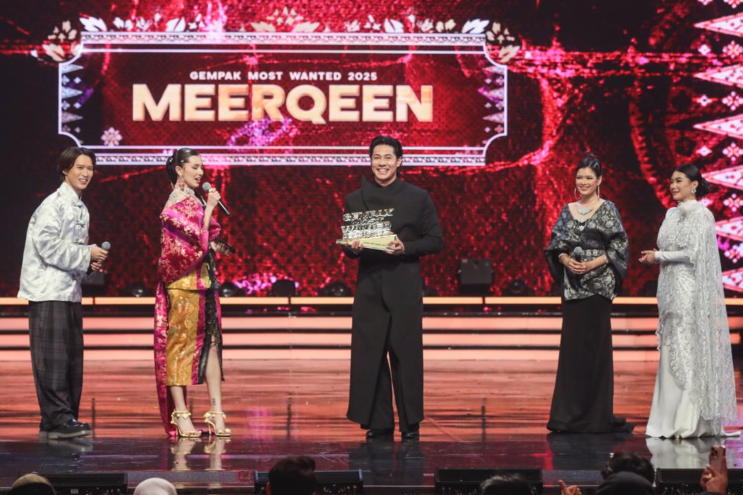 Malam Gemilang Meerqeen, Rangkul Trofi Utama GMWA 2025 & Beri 'Hint' Projek Mega Tahun Ini