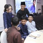 Mata Hati ‘Malaikat Malam’: Barisan Pelakon & Produksi Santuni 35 Komuniti Cacat Penglihatan Di Majlis Iftar
