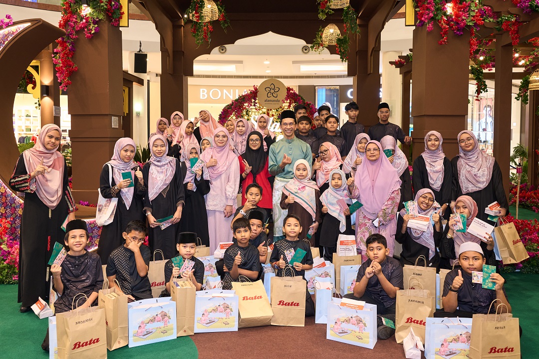 Alamanda Putrajaya Santuni Kanak-Kanak Amal Rukaiyah Menerusi Program Beli-Belah Raya