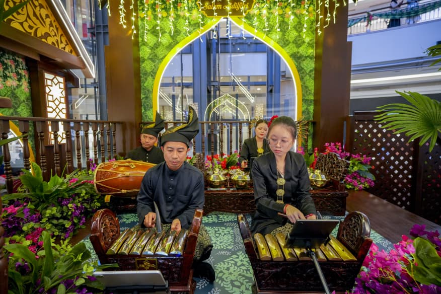 Suria KLCC & Sofia Iman Pukau Pengunjung Dengan Kempen Raya Penuh Warisan