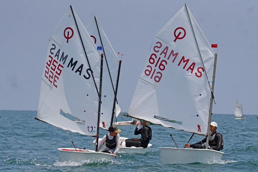 T-Sail Cup 2026 mempertaruhkan 7 kategori utama bagi 4 hari perlumbaan yang berjaya berlangsung di Pusat Pelayaran Negeri Terengganu yang terletak di pesisir pantai Tok Jembal, Kuala Nerus, Terengganu.