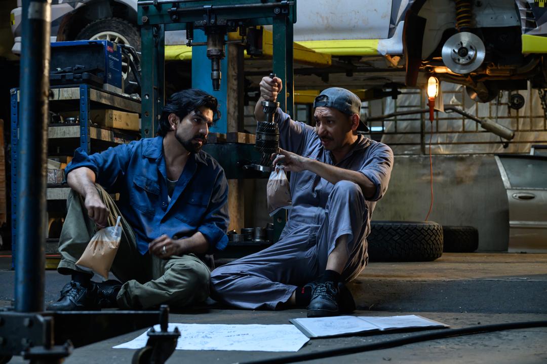 Kisah Karamjit Singh Ke Layar Perak! Astro Shaw Umum Barisan Pelakon Filem Rali Epik TERBANG