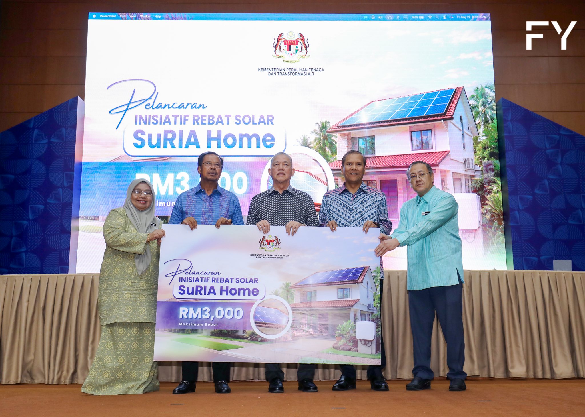 PETRA Lancar Program SuRIA Home Bantu Rakyat Kurangkan Bil Elektrik
