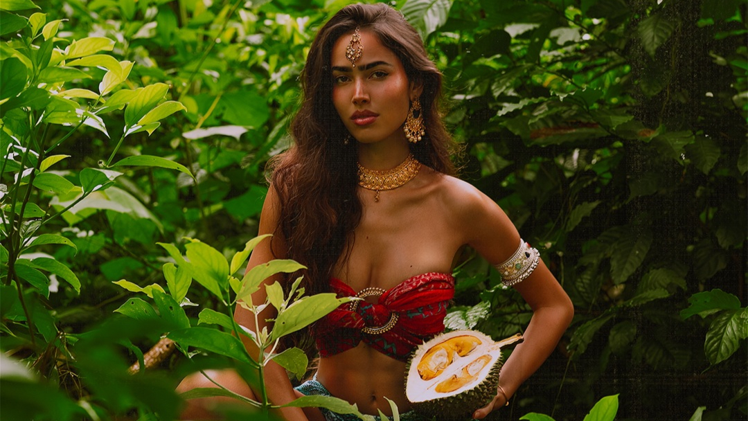 Pernah Raih 90 Juta Strim, ‘Durian Queen’ Salomé Das Pertaruh Single Debut Solo ‘Back 2 Malaysia’