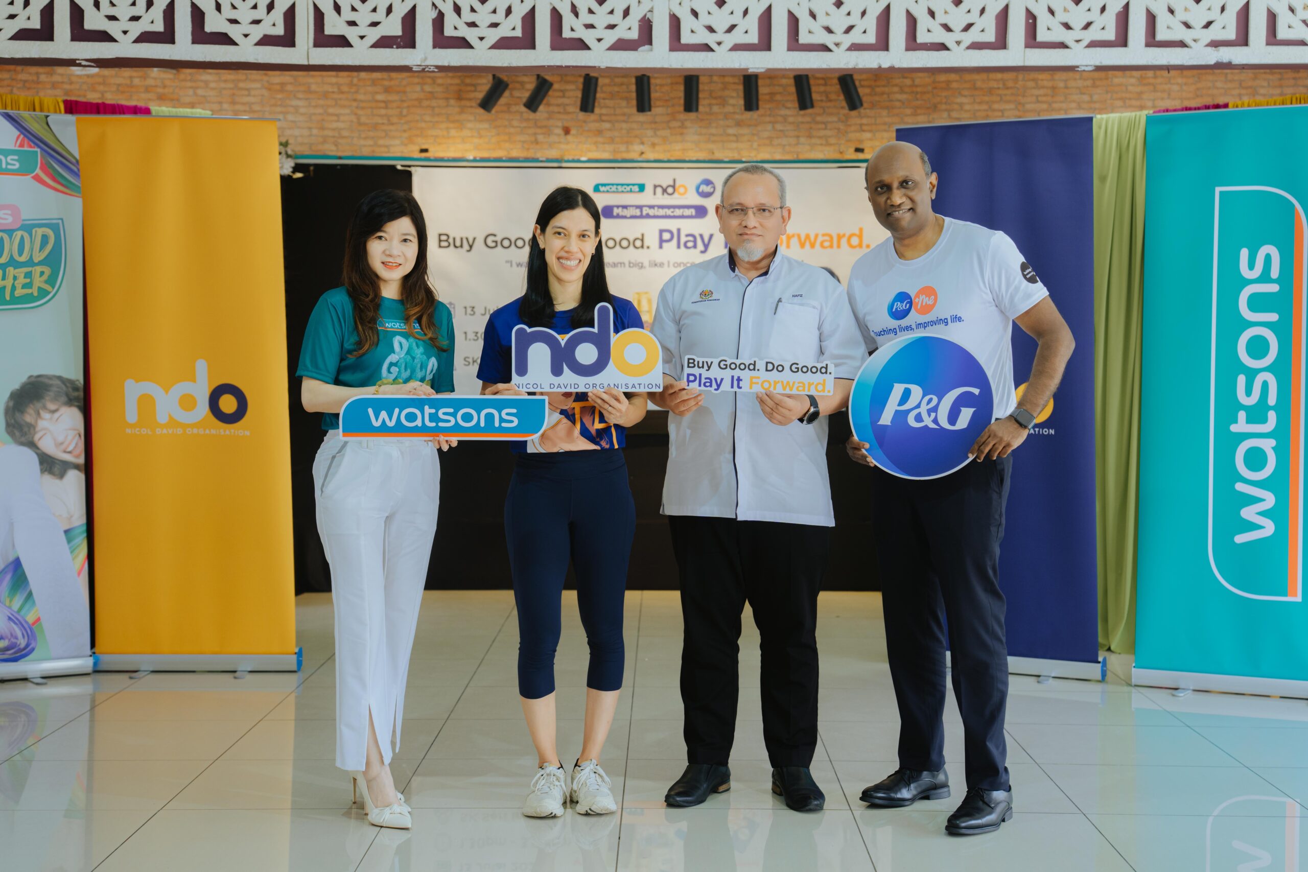 Mahu Lahirkan Generasi Sihat, Datuk Nicol David Hargai Sokongan P&G Dan Watsons Malaysia