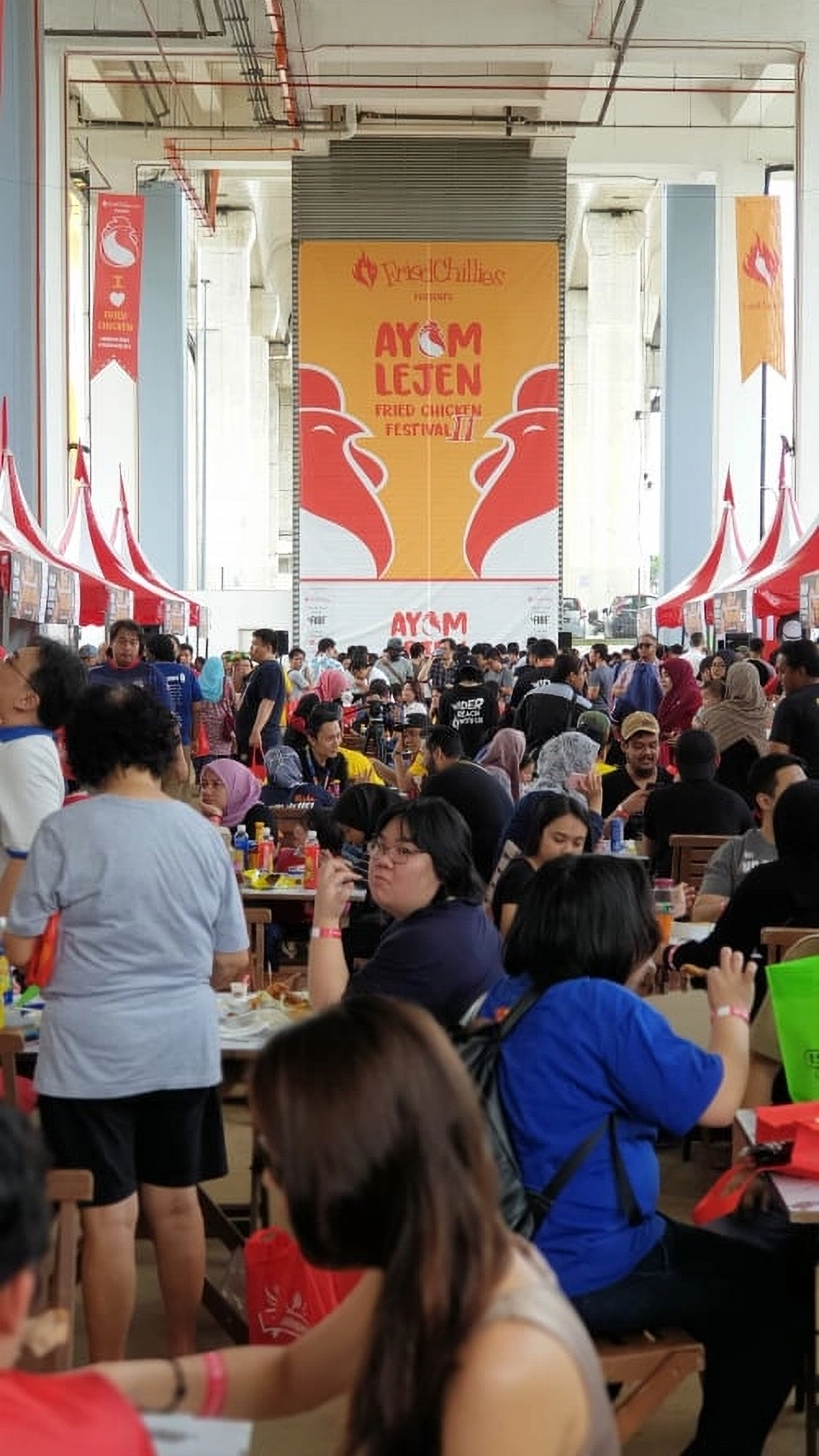 Festival Ayam Goreng Terbesar Malaysia Kembali, 8 Ayam Lejen Berentap Dalam Satu Lokasi!
