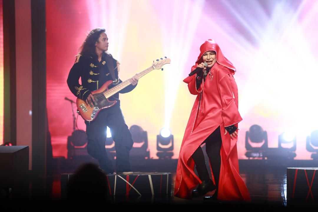 ‘Puteri Kota’ Bawa Tuah, Zila Bakarin Pintas Kedudukan Tamimi Siregar Di Pentas Konsert Kilauan Emas Selebriti Minggu 3!
