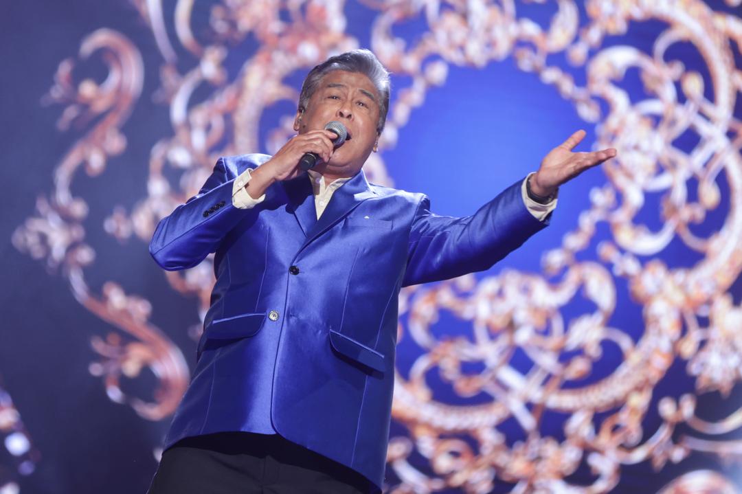 Dari Pencabar Kepada Juara, Jalaludin Hassan Buat Kejutan Terbesar Di Pentas Konsert Kilauan Emas Selebriti Minggu 4