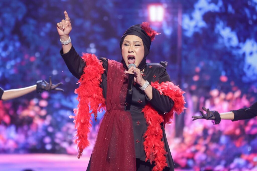 Dari Pencabar Kepada Juara, Jalaludin Hassan Buat Kejutan Terbesar Di Pentas Konsert Kilauan Emas Selebriti Minggu 4