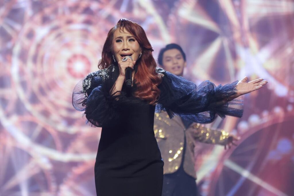 Dari Pencabar Kepada Juara, Jalaludin Hassan Buat Kejutan Terbesar Di Pentas Konsert Kilauan Emas Selebriti Minggu 4