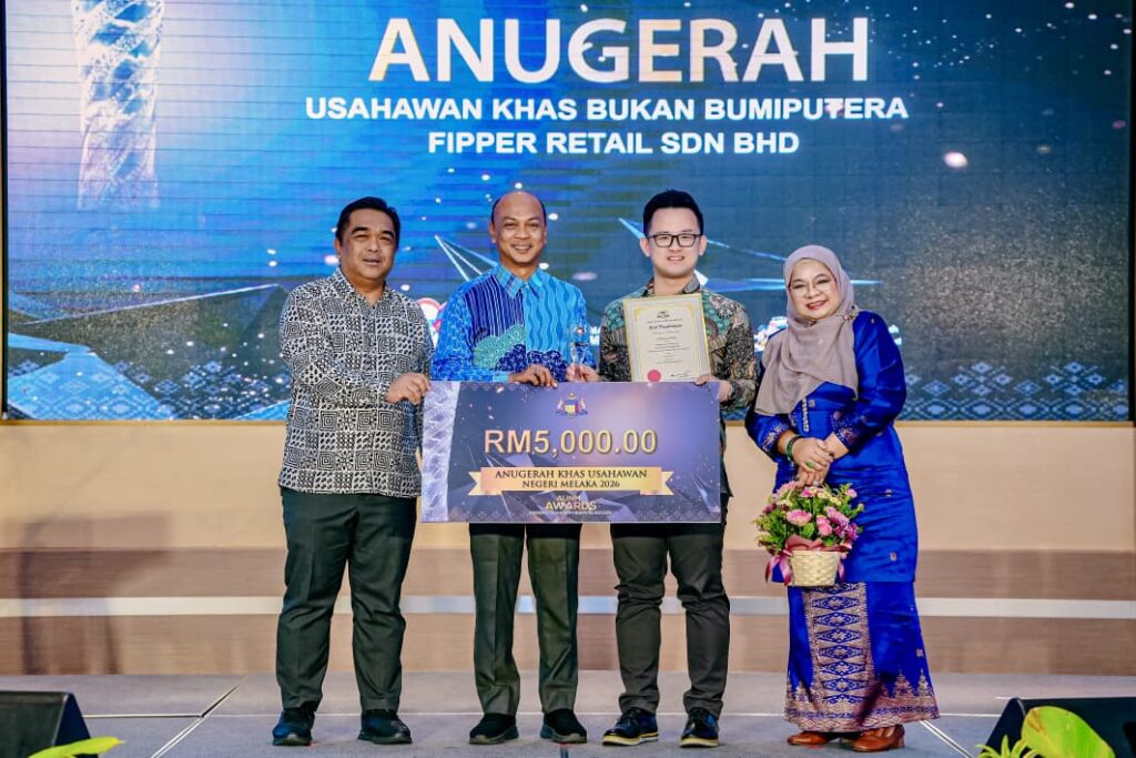 CEO Fipper Jee Von Raih Anugerah TOYM 2026, Perkukuh Empayar Selipar Getah Tempatan ke Peringkat Antarabangsa