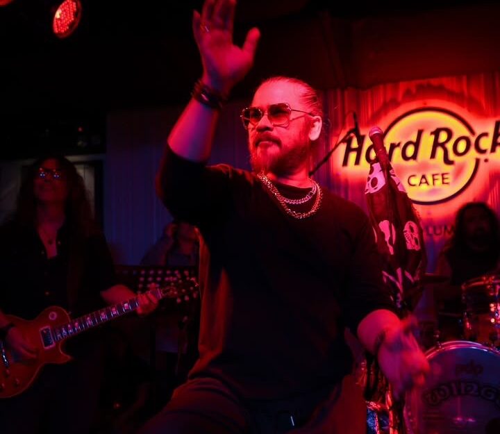 WINGS, Kristal & Muzza Gegarkan Konsert Ulang Tahun Ke-35 Hard Rock Cafe KL